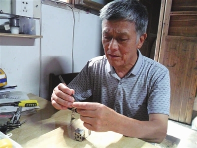 寻找老手艺人系列 时光的修补者——钟表修理匠